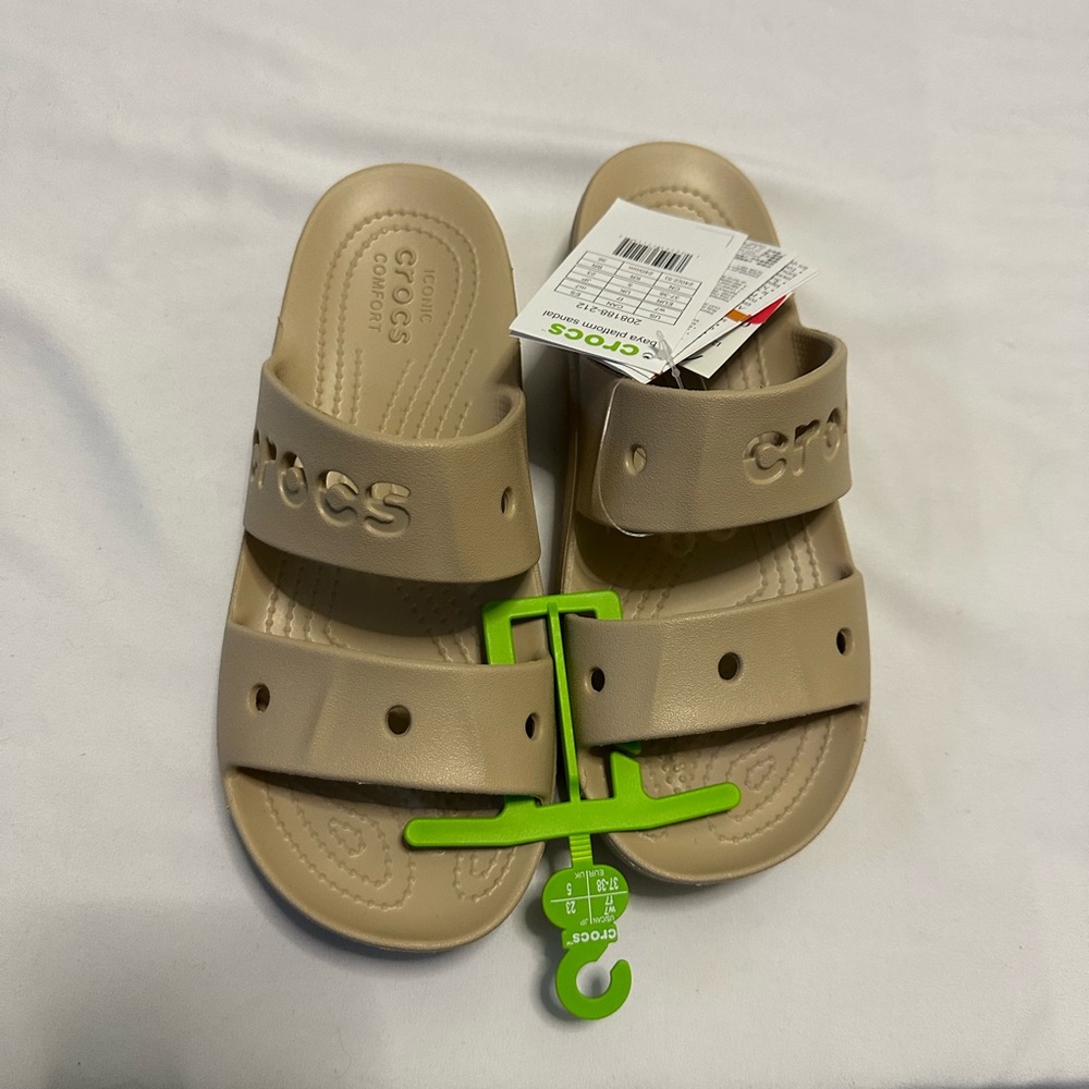 CROCS Baya Platform Iconic Comfort Sandal Beige Size 7 Women Size 5 Men